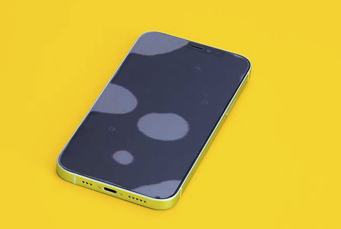 Air bubbles under the protective glass.